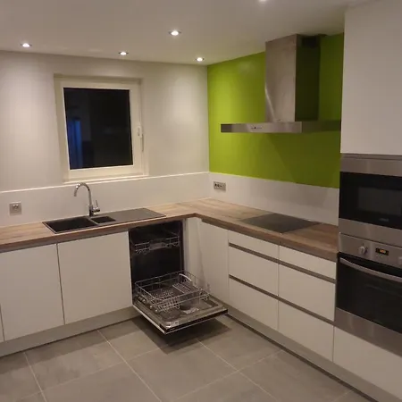 House Apartment *